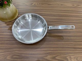 Chảo Inox Fissler Steelux Pro 24cm - Chảo Bếp Từ Chất Liệu Thép Không Gỉ, An Toàn Cho Lò Nướng và Máy Rửa Chén