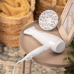 Máy Sấy Tóc Ion Remington D3199 - Công Suất 2200W, Công Nghệ Mới Giúp Tóc Bóng Khỏe, Không Bị Xơ Rối