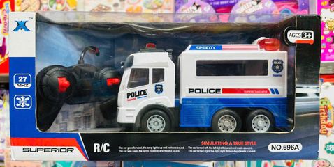 Đồ Chơi Xe Ô Tô Cảnh Sát Điều Khiển Từ Xa Radio Control 696A - Có Đèn Âm Thanh, Phát Triển Kỹ Năng Cho Trẻ Em 3 Tuổi Trở Lên