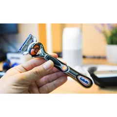 Lưỡi Dao Cạo Râu Gillette Fusion 5 Nhật Bản - 5 Lưỡi Proglide & Proshield Nâng Cao - Cạo Mượt, Dịu Nhẹ Cho Da