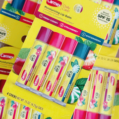 Son dưỡng Carmex Moisturizing Lip Balm dạng thỏi hương trái cây chống nắng SPF 15