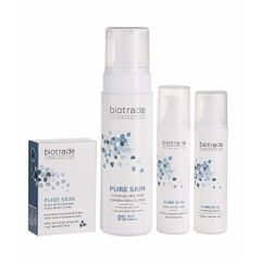 Sữa rửa mặt Biotrade Pure Skin Cleansing Face Foam trẻ hoá làm sạch mụn đầu đen, thu nhỏ lỗ chân lông, giúp da đều màu