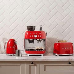 Máy Pha Cà Phê Bằng Tay Espresso SMEG EGF03 - Thiết Kế 50's, Tích Hợp Cối Xay, Pha Nhanh Chóng, Hương Vị Nguyên Chất