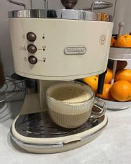 Máy pha cà phê Delonghi ECO310 - Pha cả café bột và pad, nhỏ gọn cho văn phòng và gia đình, công suất 900W, dung tích 1L