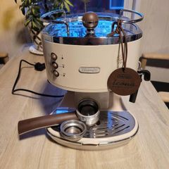 Máy pha cà phê Delonghi ECO310 - Pha cả café bột và pad, nhỏ gọn cho văn phòng và gia đình, công suất 900W, dung tích 1L