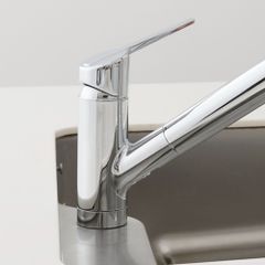 Bộ Vòi Rửa Takagi JY100BN - Vòi Rửa Tiện Lợi, Thiết Kế Hiện Đại, Chất Lượng Nhật Bản, Tiết Kiệm Nước và Dễ Dàng Sử Dụng