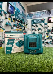 Đế Sạc Nhanh Total TFCLI20411 Chính Hãng - Sạc Pin 20V Hỗ Trợ 220V-240V, Thời Gian Sạc Nhanh 0,5-1 Giờ