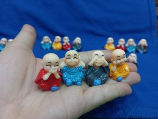 Bộ Tượng 4 Chú Tiểu Tứ Không - Trang Trí Xe Hơi, Bể Cá Cảnh Ngộ Nghĩnh - Ý Nghĩa Phật Giáo Chăm Sóc Tâm Hồn