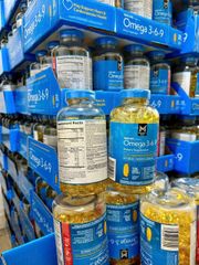 Viên uống Omega 3-6-9 Member's Mark 300 viên - Hỗ trợ tim mạch, não bộ và da khỏe, mẫu mới 2025, hàng Mỹ chính hãng.