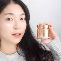 Kem dưỡng trắng chống nhăn Salmon Oil Hàn Quốc 80g