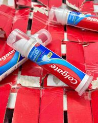Kem đánh răng Colgate  dạng ống 100ml của Mỹ