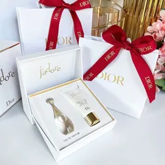 Set Dior Jadore Eau De Parfum ( 1 Nh 5ml + 1 Body Milk 20ml ) 296545