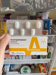 Viên Đặt Clotrimazole-Akrikhin 100mg - Điều Trị Nhiễm Nấm Âm Đạo, Hộp 6 Viên, Sản Phẩm Từ Nga
