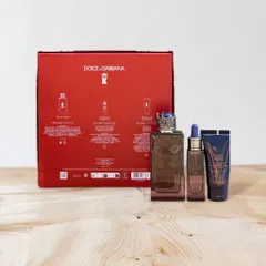 Set nước hoa nam Dolce & Gabbane gồm 1 nước hoa EDT 100ml + dầu dưỡng râu 25ml + sữa tắm 50ml