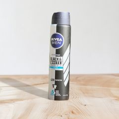 Xịt Khử Mùi Nam Nivea Black & White Invisible Fresh 48H 250ml