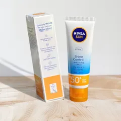 Kem chống nắng Nivea Sun UV Face Shine Control mattifying Efect 0% sticky feeling 50ml 297264