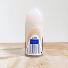 Lăn khử mùi Nivea Pearl & Beauty 50ml - Ngăn mùi 48 giờ, chiết xuất ngọc trai, dưỡng ẩm cho vùng da dưới cánh tay đẹp và quyến rũ