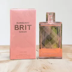 Nước hoa nữ Burberry Brit Sheer EDT 100ml - Hương thơm nhẹ nhàng, quyến rũ, thích hợp cho phái đẹp, món quà tuyệt vời cho các tín đồ yêu thích thời trang.
