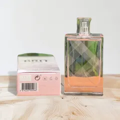 Nước hoa nữ Burberry Brit Sheer EDT 100ml - Hương thơm nhẹ nhàng, quyến rũ, thích hợp cho phái đẹp, món quà tuyệt vời cho các tín đồ yêu thích thời trang.
