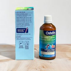 Siro bổ sung canxi nước cho trẻ em Ostelin Kids Milk Calcium & Vitamin D3 liquid 90ml