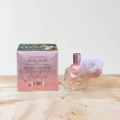 Nước hoa nữ Ariana Grande Moonlight EDP 100ml - Hương thơm quyến rũ, phù hợp cho mọi dịp, quà tặng đặc biệt cho fan.