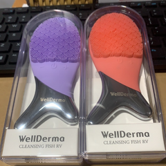 Máy Rửa Mặt Cá Wellderma Cleansing Fish - Coral Pink