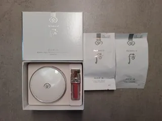 Set phấn Whoo trắng + son kem