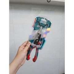 Kìm Lắp Điện Đa Năng 6 Trong 1 Cán Cách Điện 500 Volt Total THTMF286 - Dụng Cụ Thiết Bị Tiện Ích Chất Lượng Cao