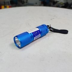 Đèn cầm tay 50Lm Wadfow WFL2J03 - Đèn pin chiếu xa 30m, thiết kế nhỏ gọn, sử dụng pin AAA, hoàn hảo cho hoạt động ngoài trời.
