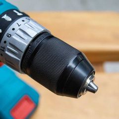 Đầu Khoan Sắt Tự Động Total TAC4510201 - Chuôi Ren 1/2 Inch, Đường Kính 10mm, Lắp Nhanh, Thép Cứng, Phù Hợp Nhiều Mũi Khoan
