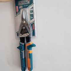 Kéo Cắt Tôn Thẳng TOTAL THT522106 - Công Cụ Tiện Ích 250mm (10 inch) cho Dự Án Xây Dựng và Thủ Công