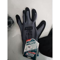 Găng Tay Phủ Nitrile Size XL Total TSPTG01 - Bảo Vệ Tay Cho Công Nhân Môi Trường Dầu, Chống Trượt, Dùng Được Màn Hình Cảm Ứng
