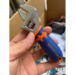 Mỏ Lết Mini WADFOW WAW3106 - Cờ Lê Điều Chỉnh Cao Su Mềm, Tay Cầm Độc Đáo, Dụng Cụ Tiện Ích Hàng Chính Hãng