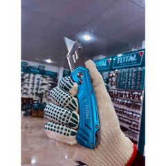Dụng cụ rọc xếp lưỡi liền TOTAL THT5136288 - Thép không gỉ, kèm 6 lưỡi SK5, chiều dài 180mm, cho công việc tiện ích và linh hoạt.