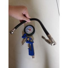 Dụng Cụ Kiểm Tra Hơi Lốp Xe Ô Tô Wadfow WGA2612 - Thiết Kế Nhỏ Gọn, Chính Xác Cao, Bền Bỉ và An Toàn Cho Xe