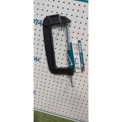 Kẹp Chữ C 8 Inch TOTAL THT13186 - Dụng Cụ Thợ Bắt Ổn Định, Thân Gang Dẻo Chắc Chắn, Phụ Kiện Tiện Ích Cho Công Việc Sửa Chữa