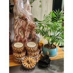 Hộp Nụ Trầm Hương Cao Cấp Tuệ Nhiên - Không Hóa Chất - Tinh Dầu Xông Phòng Tự Nhiên Thư Giãn, Khử Mùi