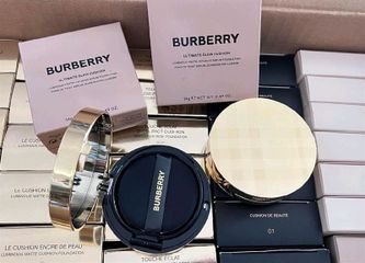 Phấn nước Burberry Ultimate Glow 40 light cool 296587