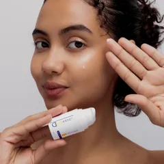 Hyaestic Chấm Mụn Spot Treatment 2.5% Benzoyl Peroxide - Giảm Mụn Sưng, Đỏ Da, Trị Mụn Hiệu Quả Cho Da Dầu Mụn