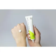 Kem Dưỡng Kiềm Dầu DIEGO DALLA PALMA SPF15 - Se Khít Lỗ Chân Lông, Kiểm Soát Dầu Nhờn Cho Da Dầu, Da Hỗn Hợp, Da Mụn