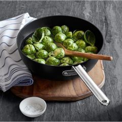 Chảo chống dính Scanpan TechnIQ 26cm - Chất liệu cao cấp, bảo hành 3 năm, thiết kế chuyên nghiệp, dễ vệ sinh, dùng cho mọi loại bếp.