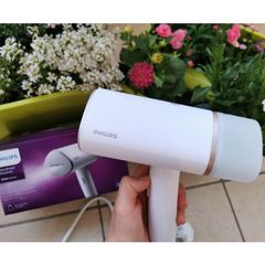 Máy ủi hơi nước cầm tay Philips STH3020 1000W - Bàn ủi mini gọn nhẹ, khử khuẩn, thuận tiện cho du lịch và sử dụng hàng ngày