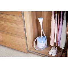Bàn ủi hơi nước đứng Philips GC482/29 - Công suất 1600W, phun hơi tự động, ngăn chứa 1.4L, bảo hành 2 năm, ủi nhanh chóng hiệu quả.