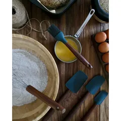 Chổi Phết Dầu Ăn Scanpan 21cm - Silicone Chịu Nhiệt Bền Bỉ, Tay Cầm Gỗ Sang Trọng, Dụng Cụ Nấu Ăn Thông Minh