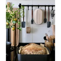 Chổi Phết Dầu Ăn Scanpan 21cm - Silicone Chịu Nhiệt Bền Bỉ, Tay Cầm Gỗ Sang Trọng, Dụng Cụ Nấu Ăn Thông Minh