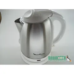 Ấm siêu tốc Moulinex BY530 - Dung tích 1.7L, Công suất 2400W, Thiết kế hiện đại, Bảo hành 2 năm, Hàng chính hãng