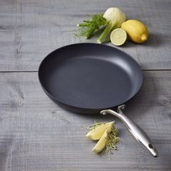 Chảo Chống Dính Scanpan Pro IQ 28cm - Cao Cấp, An Toàn, Bảo Hành 3 Năm, Chất Liệu Nhôm Đúc, Dễ Dàng Vệ Sinh, Sản Xuất Đan Mạch