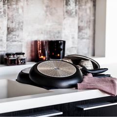 Chảo Chống Dính Scanpan IQ 26cm - An Toàn Cho Sức Khỏe, Dùng Bếp Từ, Lò Nướng, Bảo Hành 3 Năm, Thiết Kế Sang Trọng, Dễ Dàng Vệ Sinh