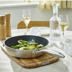 Chảo Chống Dính Scanpan CTX 28cm 7 Lớp - Hàng Chính Hãng, Bền Bỉ, An Toàn Cho Sức Khỏe, Dùng Cho Bếp Từ, Bảo Hành 3 Năm