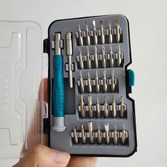 Bộ Tô Vít Sửa Điện Thoại 32 Chi Tiết Total THT250PS0321 - Đầu Vít Đa Dạng, Thép S2 Bền Chắc, Hộp Nhựa Gọn Gàng
